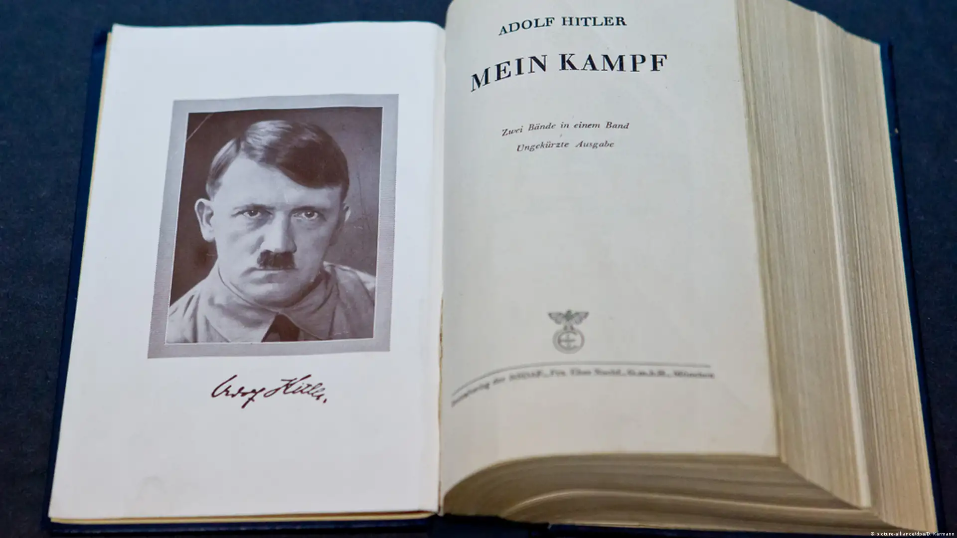 Mein Kampf 1933 (2.Band) 我が闘争(下巻) How booksellers will deal with 'Mein Kampf'