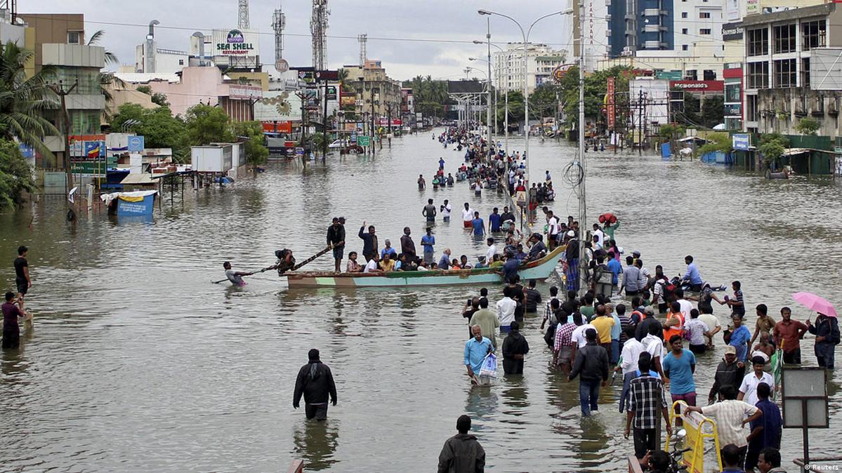 Flood relief, rescue efforts gear up in Chennai – DW – 12/03/2015