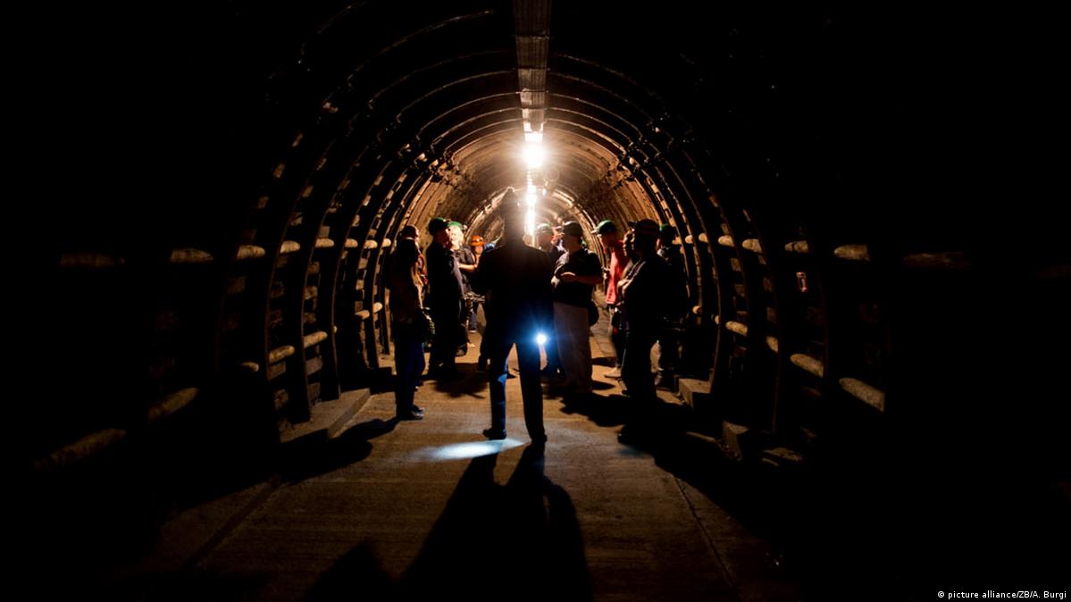 Experts: No trace of Nazi gold train – DW – 12/15/2015