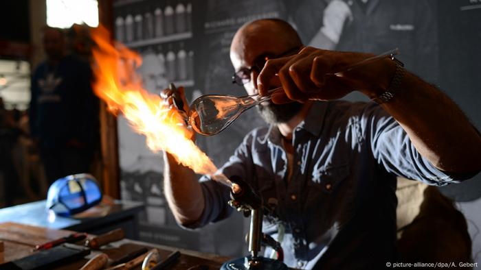 Deutschland Glasbläser Frank Liebmann