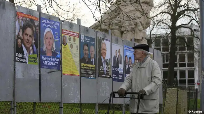 Frankreich: Wahlkampfplakate zur Regionalwahl