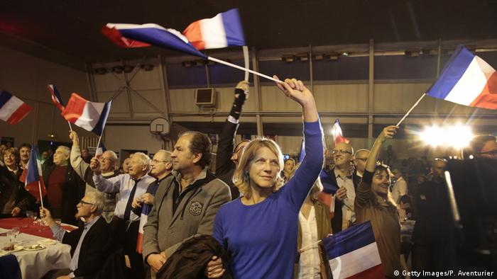 Frankreich Regionalwahlen Unterstützer des Front National