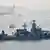 Rus donanmasına ait bir gemi İstanbul Boğazı'ndan geçiyor (Arşiv görüntü)
