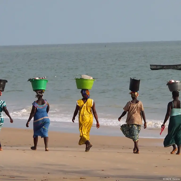 Apoie abaixo-assinado! Mulheres africanas exigem que as empresas