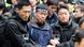 Gewerkschaftsboss Han Sang-Gyun (Mitte) wird von Polizeibeamten abgeführt (Foto: Reuters/News1) Gewerkschaftsboss Han Sang-Gyun (Mitte) wird von Polizeibeamten abgeführt (Foto: Reuters/News1)