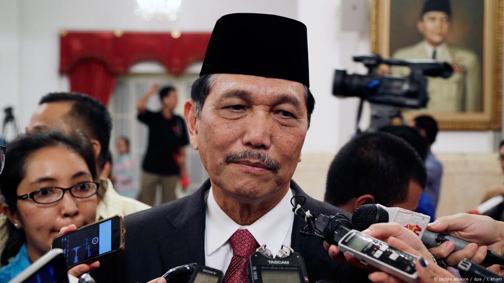 Dicecar Mkd Luhut Balik Menggertak Dunia Informasi Terkini Dari Berbagai Penjuru Dunia Dw 14 12 2015