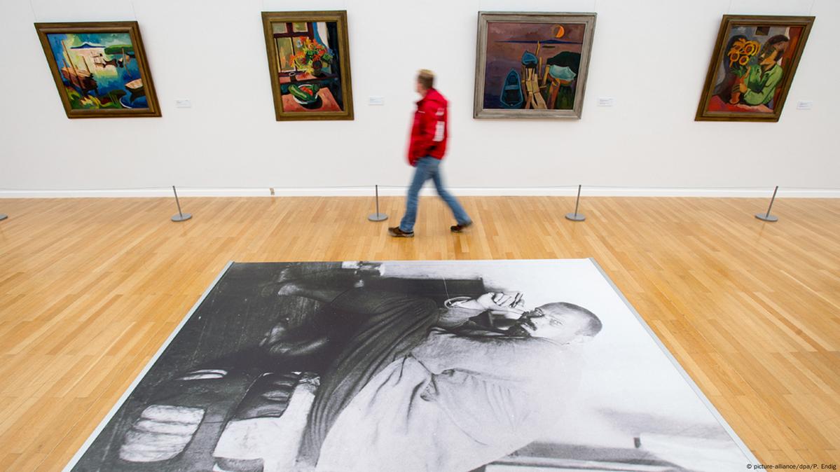 A NY Museum Returns Nazi Looted Painting And Buys It Back DW