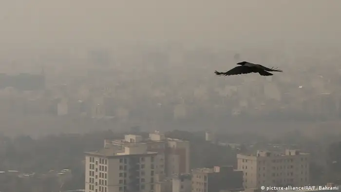 Iran Smog in Teheran