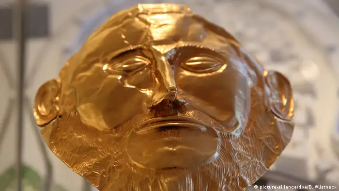 An ancient golden mask. 