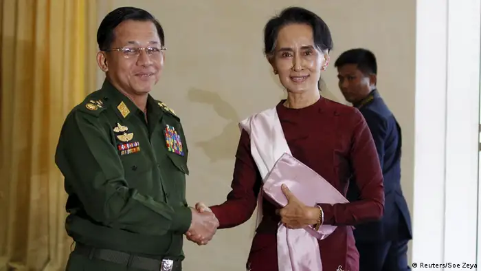 Myanmar Treffen Min Aung Hlaing und Aung San Suu Kyi (Reuters/Soe Zeya)