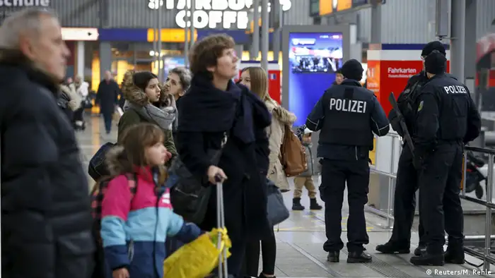 München Bayern Bahnhof Terrorwarnung Polizei Reisende