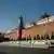 Москва, вид на Спасскую башню Кремля и Красную площадь