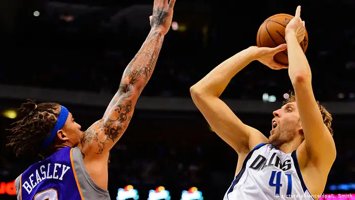 Phoenix Suns - Dallas Mavericks, NBA Dirk Nowitzki