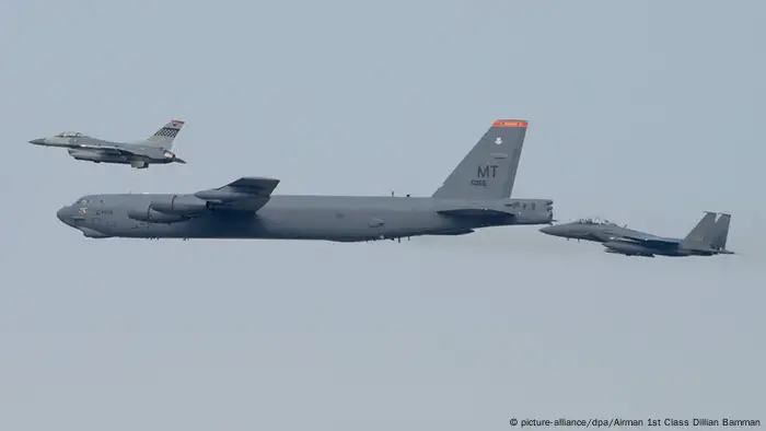 Air Force B-52 USA Südkorea Manöver Pyeongtaek