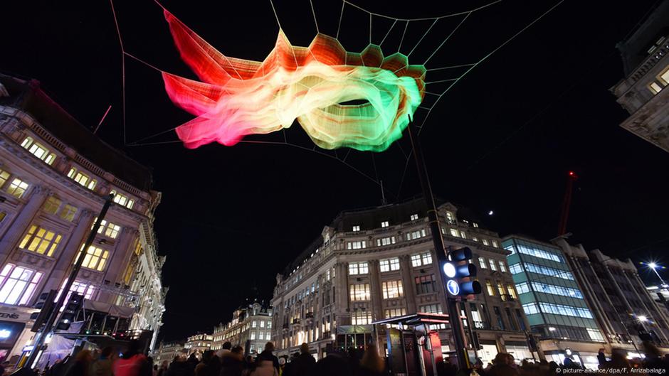 London dazzles with first festival of light – DW – 01/15/2016