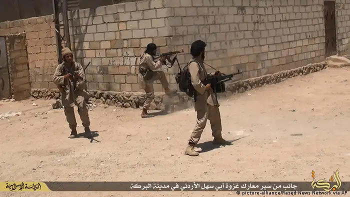 Syrien Krieg IS-Kämpfer in Deir el-Zour