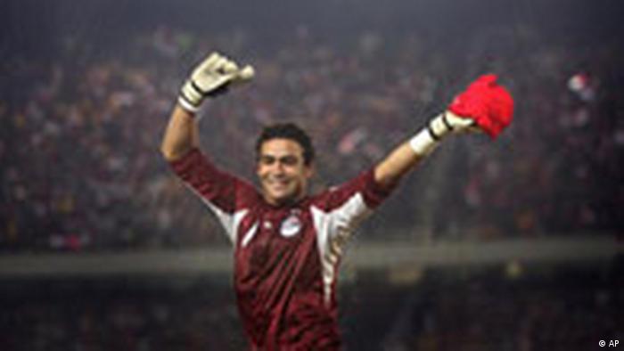 Essam Al Hadari, Ägyptens Torwart freut sich über Sieg, Afrika-Cup, Fußball (AP)