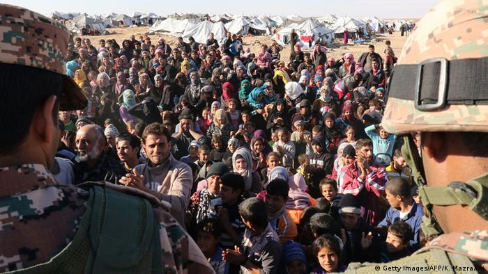 Syrische Flüchtlinge an jordanischer Grenze