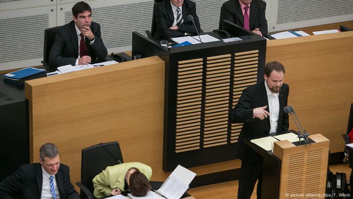 Автор: Томас Вик (Thomas Wieck)
