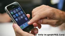 Опитування: Німці бояться платити за допомогою мобільних телефонів