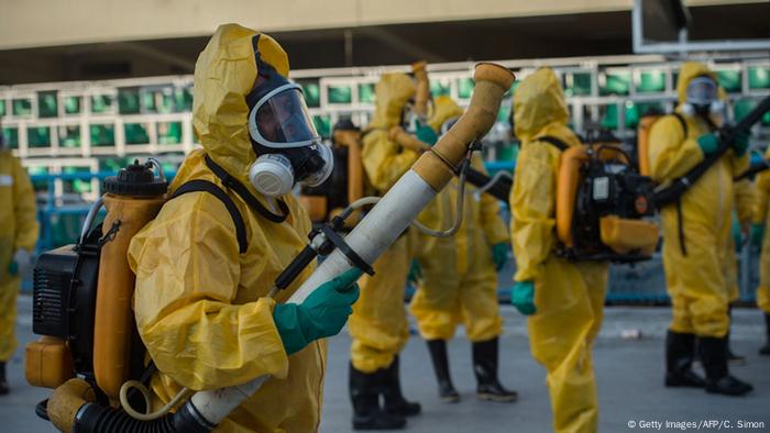 Brasilien Recife Anti Zika Virus Einsatz Mücken Besprühung