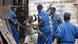 Burundi Polizeigewalt - Polizei schlägt Jungen Burundi Polizeigewalt - Polizei schlägt Jungen