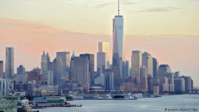 USA - New York - Manhattan mit One World Trade Center