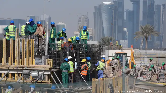 Katar Baustelle Fußballstadion Arbeiter