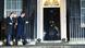 Дональд Туск и Дэвид Кэмерон у входа в резиденцию британского премьера Дональд Туск и Дэвид Кэмерон у входа в резиденцию британского премьера