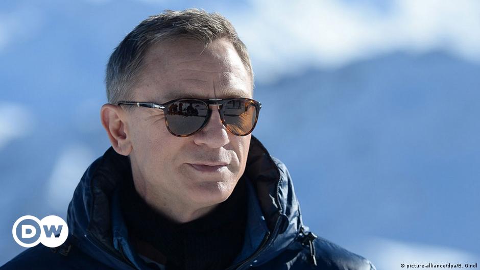 Daniel Craig to return as James Bond – DW – 08/16/2017