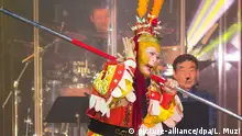 NEW YORK, Feb. 5, 2016 (Xinhua) -- Chinese actor Liu Xiao Ling Tong performs Monkey King during the 2016 Chinese New York Concert to celebrate the upcoming Chinese Year of Monkey in New York, the United States, on Feb. 4, 2016. Liu Xiao Ling Tong, whose real name is Zhang Jinlai, is a Chinese actor best known for his role as the Monkey King (Sun Wukong) in the 1986 television series ''Journey to the West''. (Xinhua/Li Muzi)(zhf picture-alliance/dpa/L. Muzi