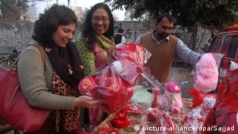 Valentinstag Pakistan Lahore