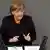 Deutschland Regierungserklärung Angela Merkel im Bundestag