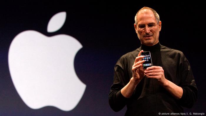 Steve Jobs left us five years ago, ′and one more thing′ | Business | Economy and finance news from a German perspective | DW | 04.10.2016