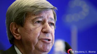 Uganda Wahlen Eduard Kukan EU Wahlbeobachter Kampala (Reuters/J. Akena)