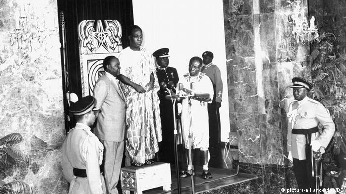Ghana's first President, Kwame Nkrumah, being sworn in.