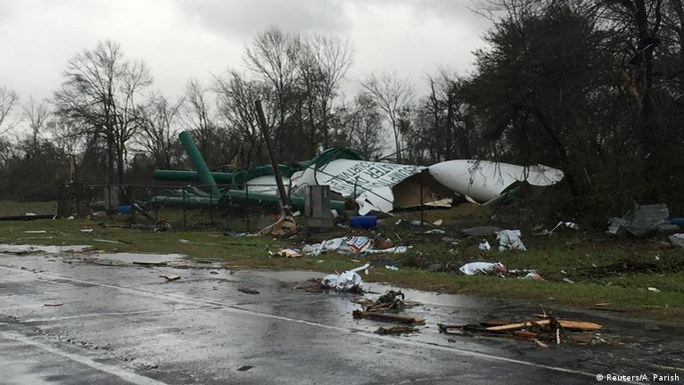 Tornadoes rip through southern US states