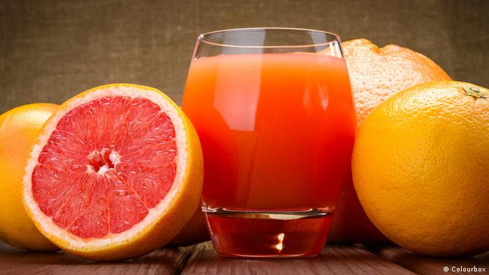 Grapefruit has a positive effect on insulin and cholesterol levels in the body and has a blood purifying effect.