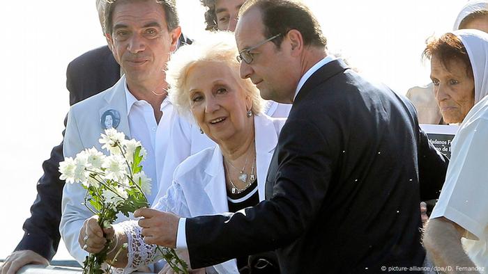 Francois Hollande Gedenken Buenos Aires (picture-alliance/dpa/D. Fernandez)