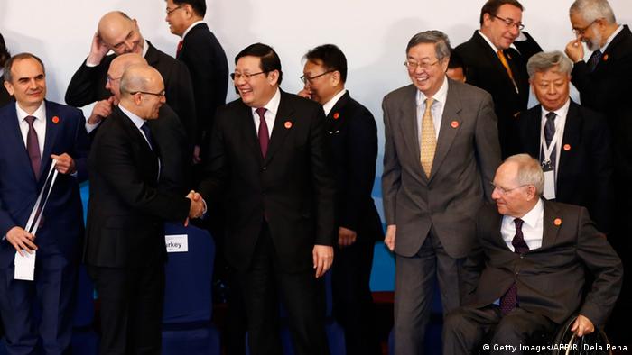 Міністри фінансів країн Великої двадцятки на зустрічі в Шанхаї, 27 лютого