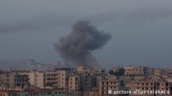 Syrien Kafr Hamra Luftangriffe in Aleppo trotz Feuerpause