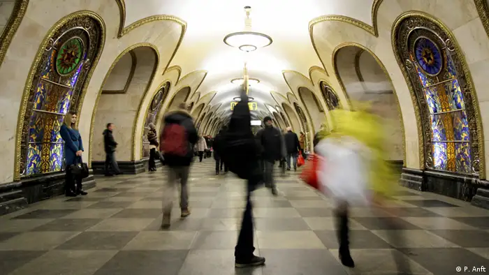 Russland Moskau Metro Station Nowoslobodskaja