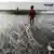 Indischer Ozean Strand Junge Tsunami Warnung Indonesien Sumatra