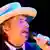Bob Dylan mit Mikrofon