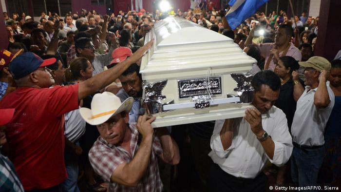 Honduras Beerdigung von Berta Cáceres
