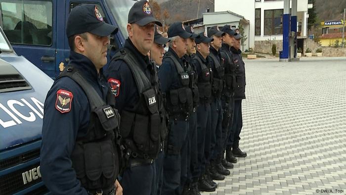 Grenzgebiet zwischen Albanien und Griechenland Grenzpolizei
