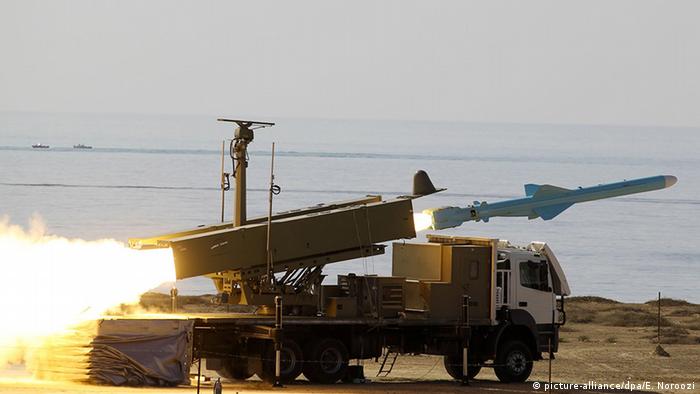 Iran Abschuss Cruise missile Qader (picture-alliance/dpa/E. Noroozi)