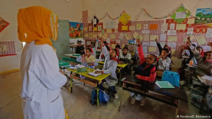 Algerien Tindouf Schulunterricht im Flüchtlingscamp