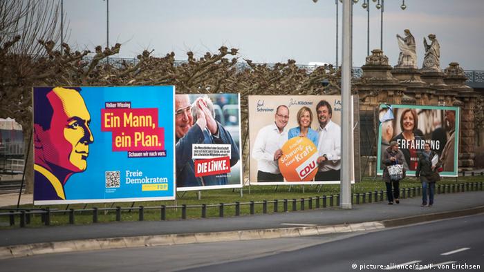 Wahlplakate in Rheinland-Pfalz (Foto: dpa)