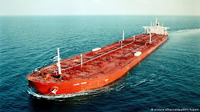 Öltanker Jahre Viking auf hoher See (picture-alliance/dpa/DPA Report)